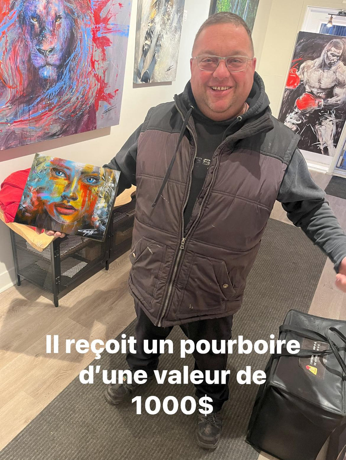 Un pourboire d’une valeur de 1000$ pour un  livreur des Rôtisseries St-Hubert🤭